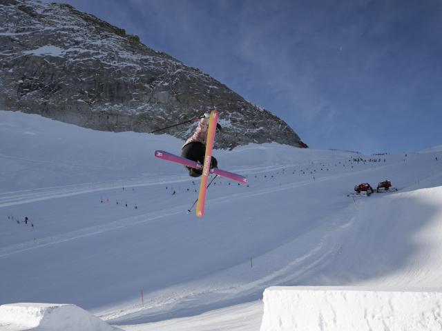 Hunter Hintertux session November 2025